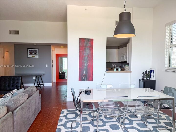 Property Photo:  1250 S Miami Ave 801  FL 33130 