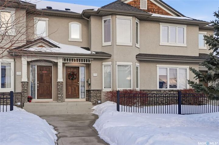 Property Photo:  135 Ashworth Crescent 175  SK S7T 0N1 