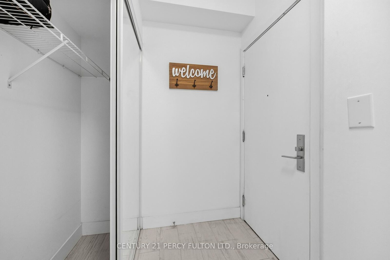 Property Photo:  39 Sherbourne Street 1204  ON M5A 0L8 