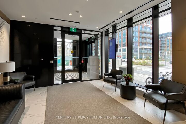 Property Photo:  8 Tippett Road 1305  ON M3H 0E7 