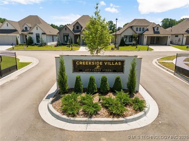 Property Photo:  7208 E Norman Street  OK 74014 