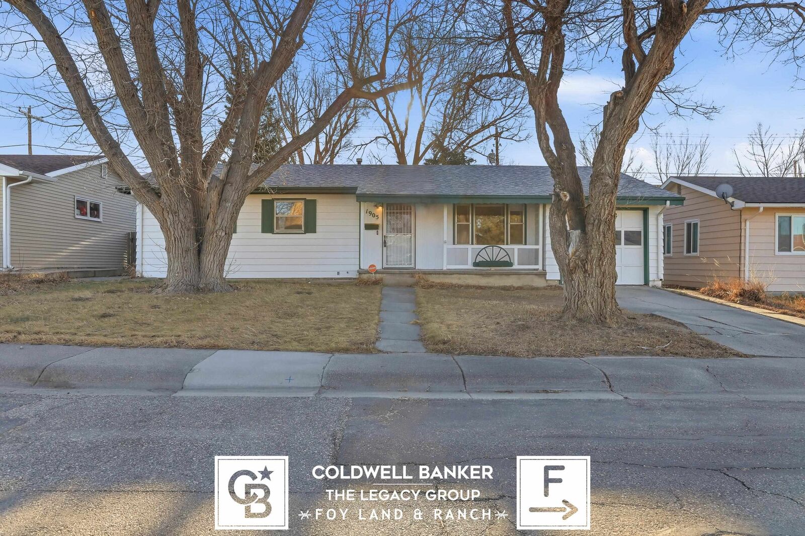 Property Photo:  1905 S Fairdale Avenue  WY 82601 