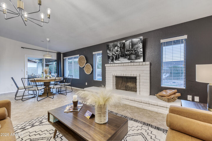 Property Photo: 301 E Muriel Drive AZ 85022