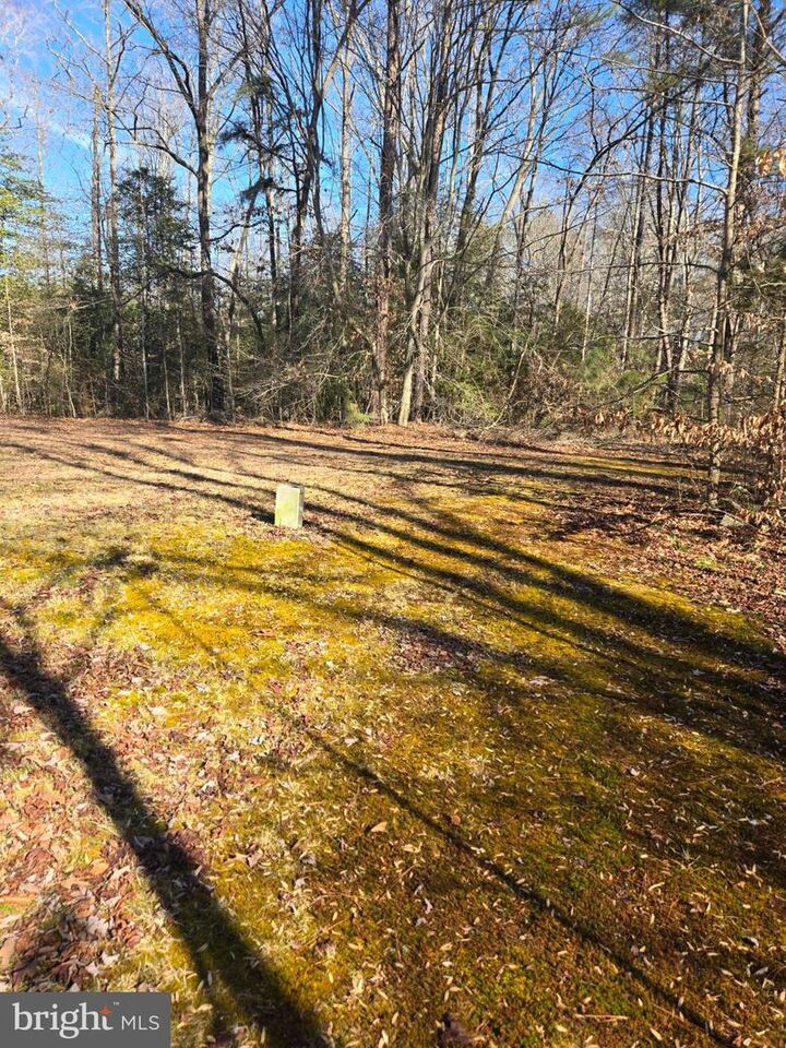 Property Photo:  40412 Medleys Lane  MD 20659 