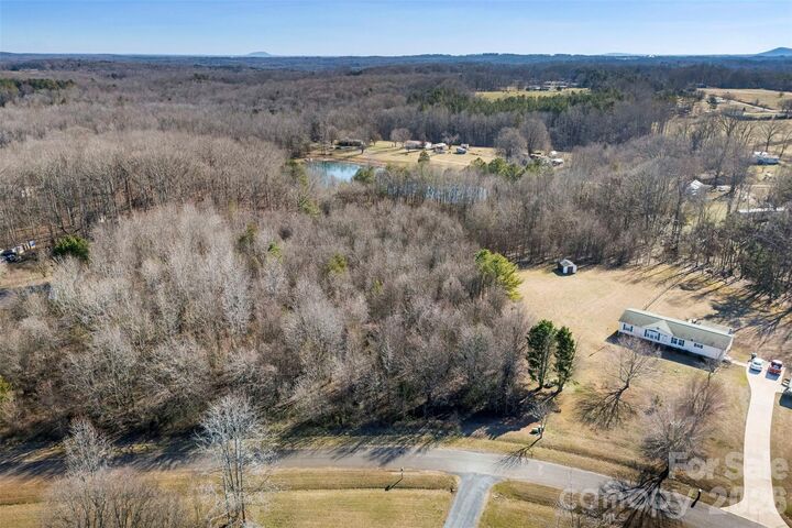 Property Photo:  5752 Walker Way  NC 28086 