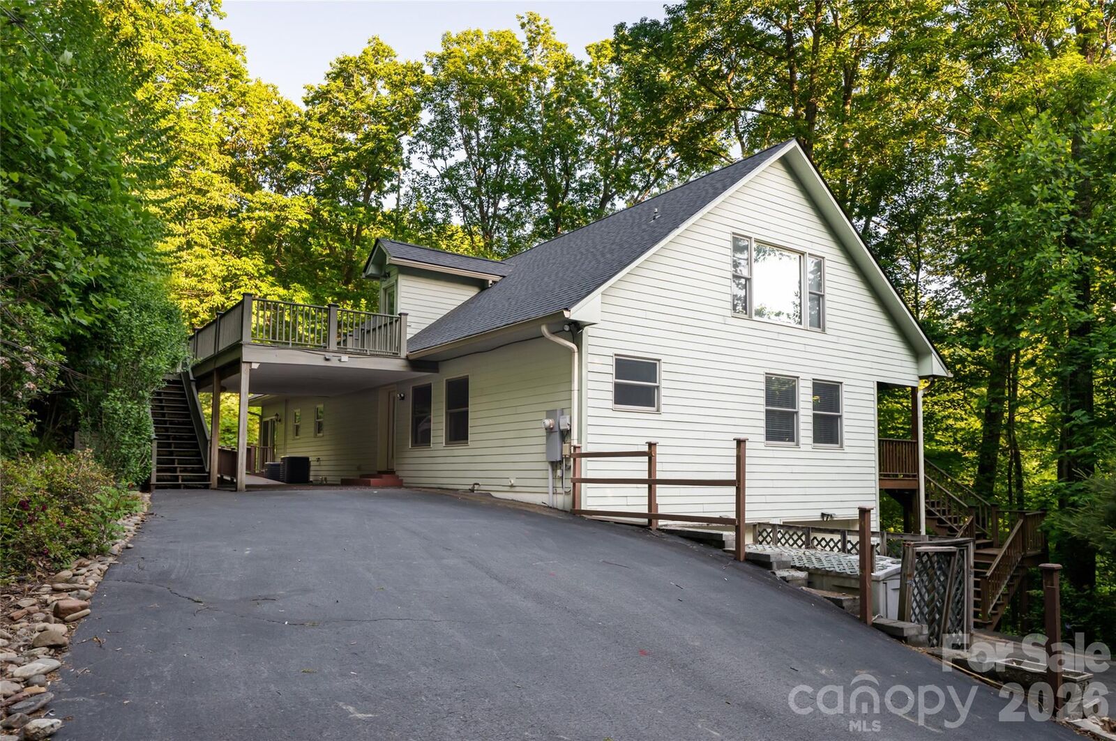 Property Photo: 31 Timber Park Drive NC 28711