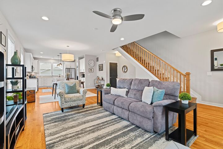 Property Photo:  1291 N Grant Avenue  OH 43201 