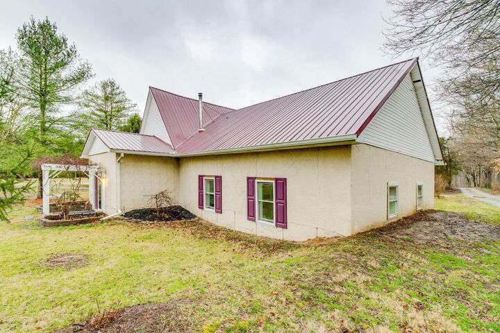 Property Photo:  6901 Hill Road  OH 45133 