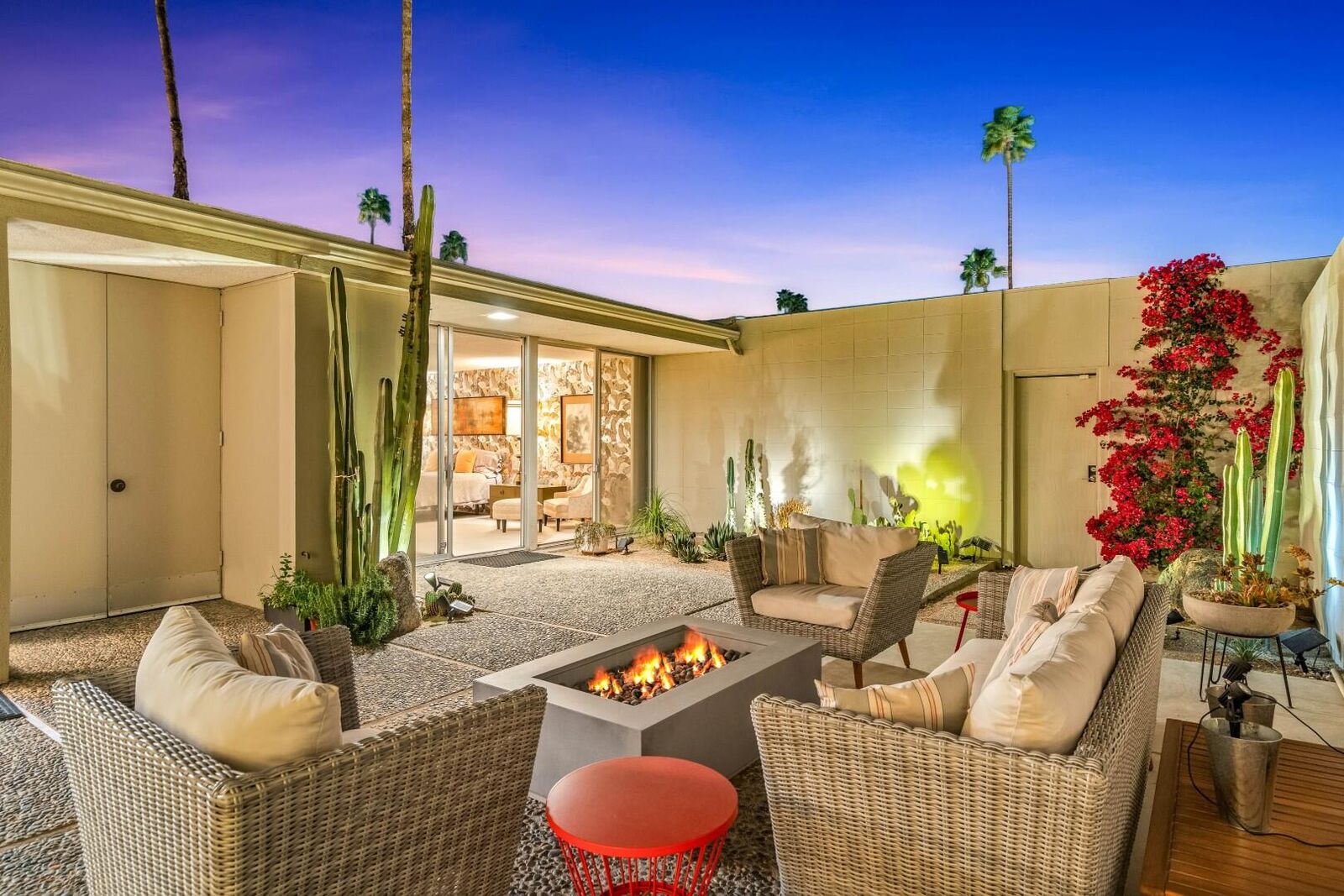 Property Photo:  72507 El Paseo #901  CA 92260 