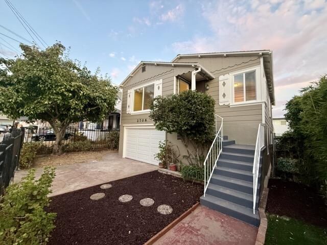 Property Photo: 2706 Short Street CA 94619