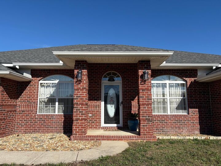 Property Photo:  3505 Shirey Court  FL 32539 