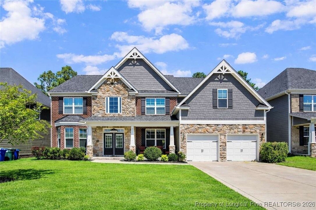 Property Photo: 3221 Cragburn Place NC 28306