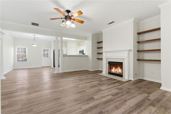Property Photo:  2913 Greyhawk Lane  GA 30040 