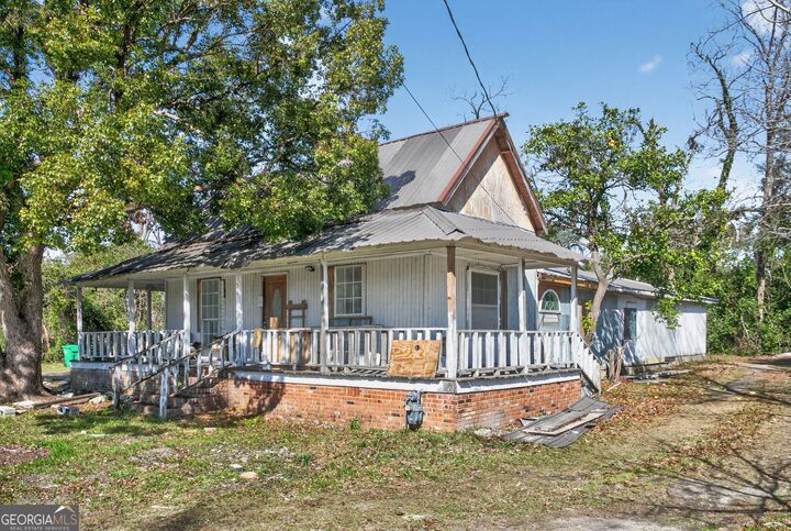 Property Photo:  115 Pear Street  GA 31601 
