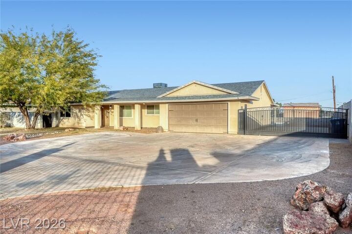 Property Photo:  3138 Redwood Street  NV 89146 