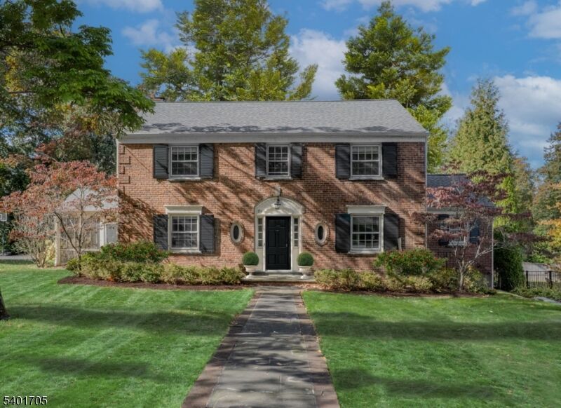 Property Photo:  154 Woodland Ave  NJ 07901 