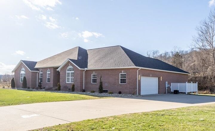 Property Photo: 172 Private Drive 123 OH 45623