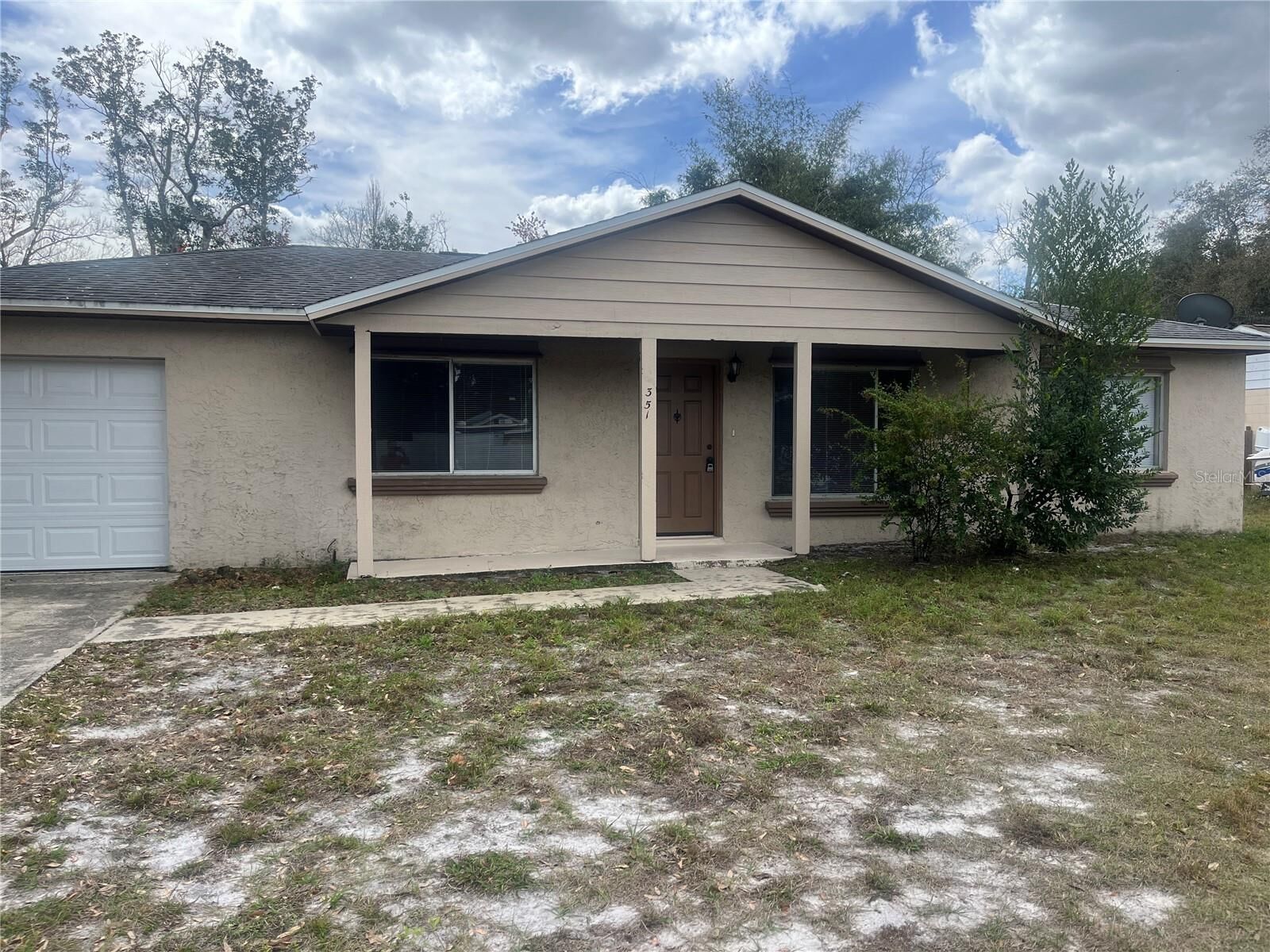Property Photo:  351 Hidden Lake Drive  FL 32773 