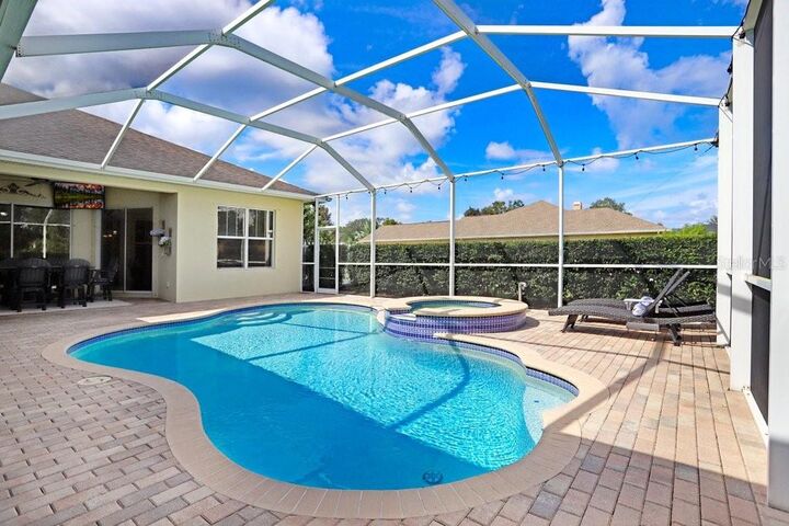 Property Photo: 7709 Kenia Meadows Lane FL 33556