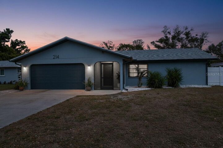 Property Photo:  214 Lorraine Avenue  FL 34293 