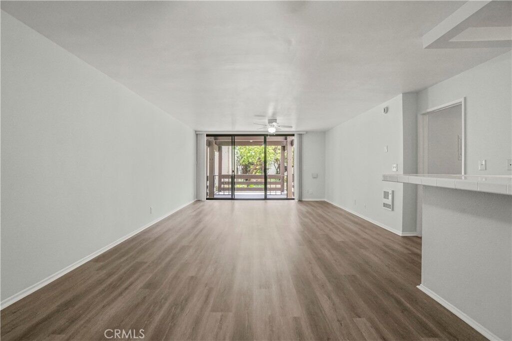 Property Photo: 7740 Redlands M1081 CA 90293