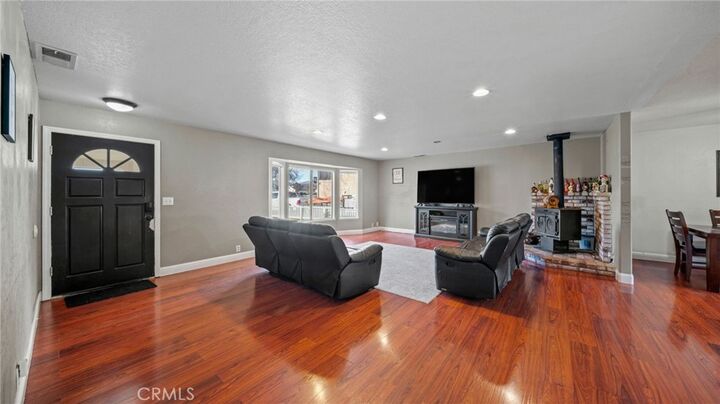 Property Photo:  18825 Horseshoe Rd  CA 95467 