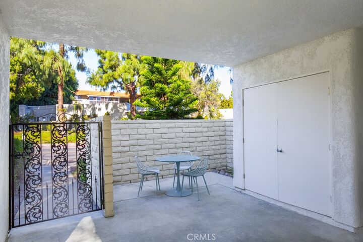 Property Photo:  2179 Via Puerta  CA 92637 