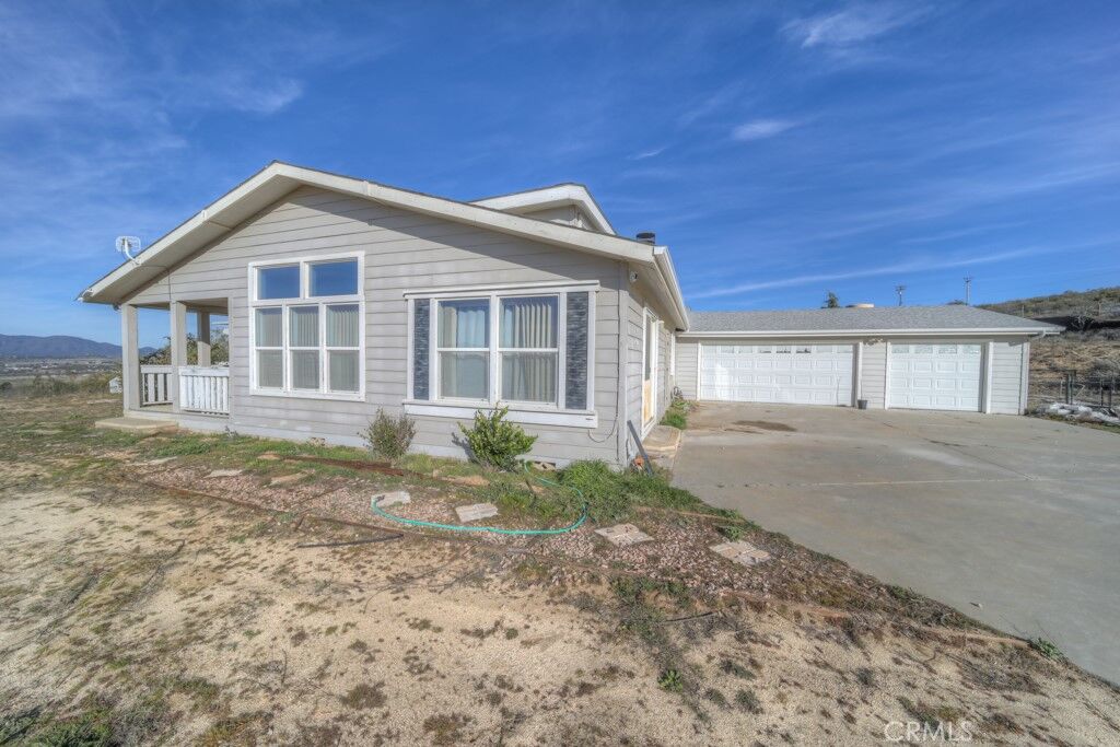 Property Photo: 39609 Valarie Road CA 92539
