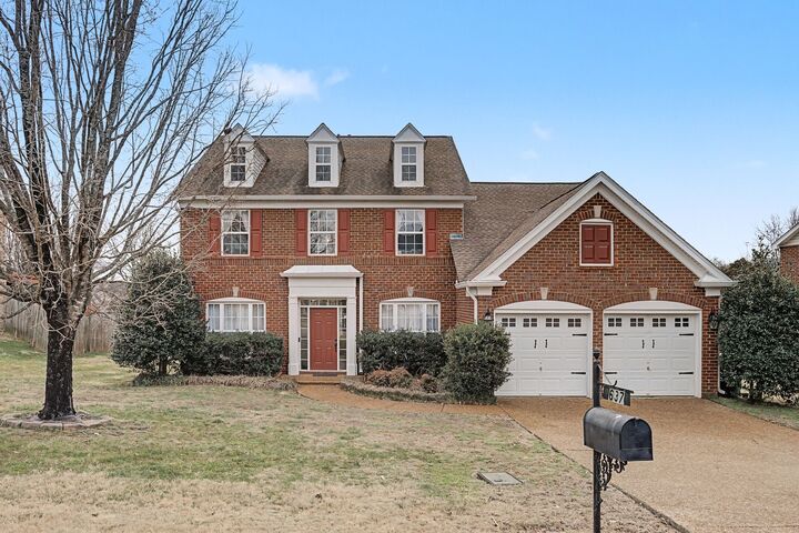 Property Photo:  637 Logwood Briar Cir  TN 37027 
