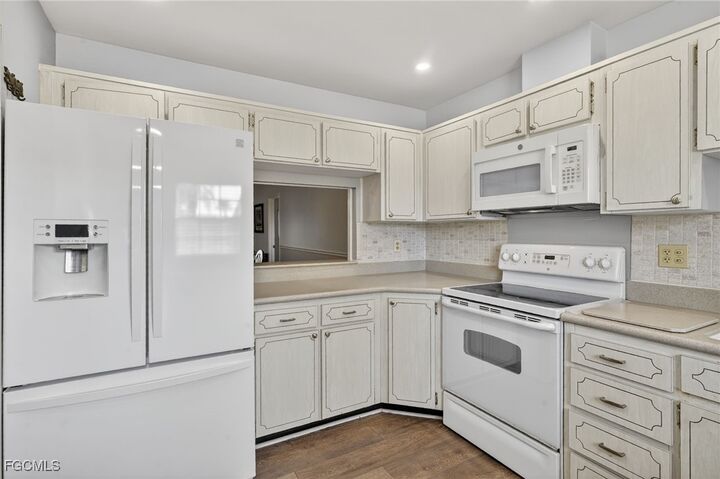 Property Photo:  8740 Lueck Lane N 1  FL 33919 