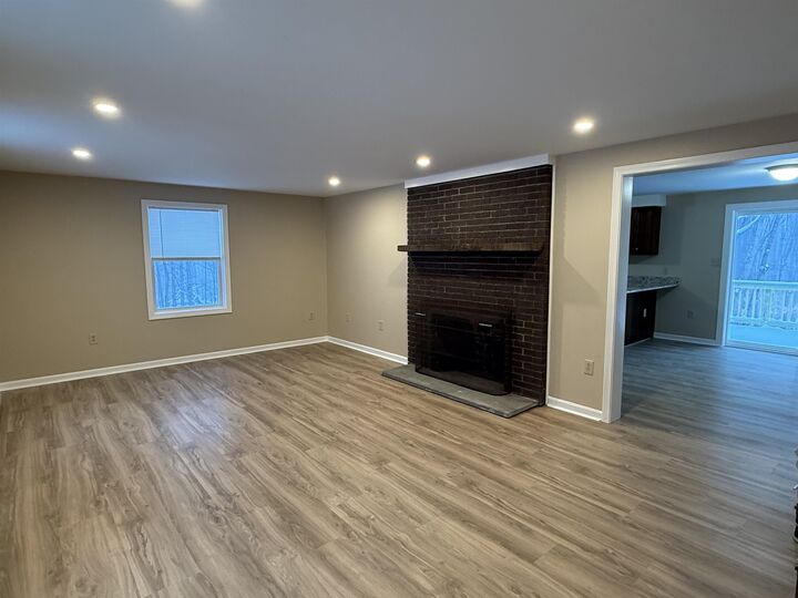 Property Photo:  66 Sherwood Forest Drive  NH 03249 