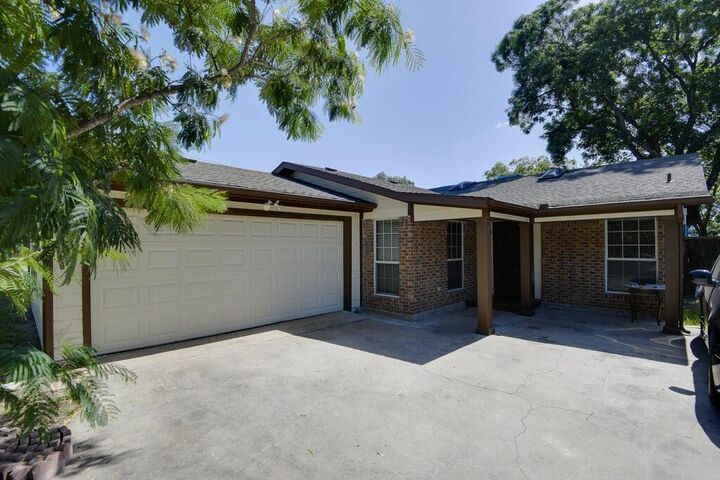 Property Photo: 120 N 5th Street TX 76065