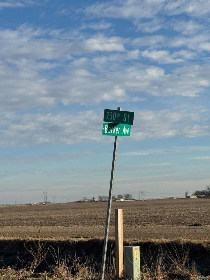 Property Photo:  Tbd Barker Ave Lot 2  IA 51054 