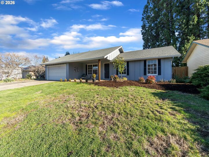 Property Photo: 4974 Nina Ave SE OR 97302