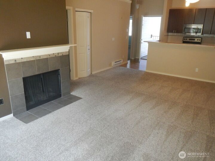 Property Photo:  16101  Bothell Everett Hwy C302  WA 98012 