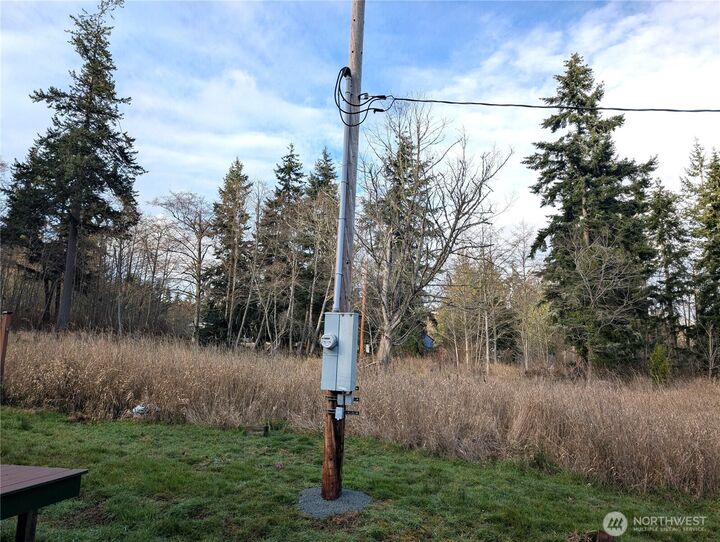 Property Photo:  4610  Cedar Hill Road  WA 98260 