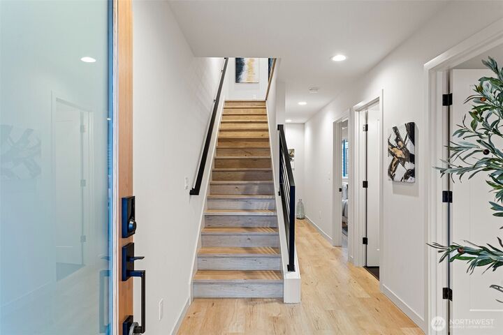 Property Photo:  928 NW 57th Street A  WA 98107 