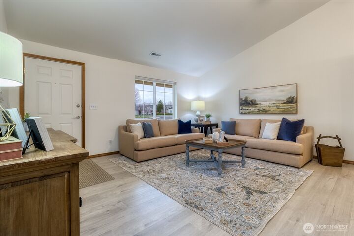Property Photo: 64 Talon Loop WA 99362