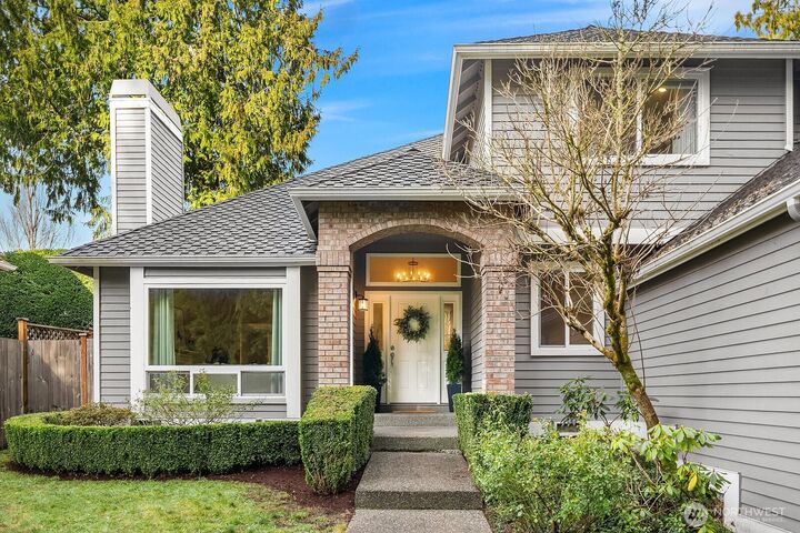 Property Photo:  4662  244th Place SE  WA 98029 