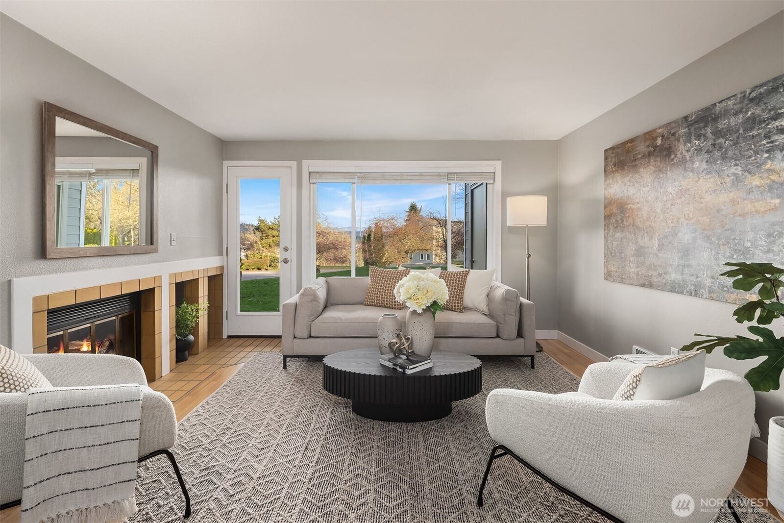 Property Photo:  7004  155th Place NE 7004  WA 98052 