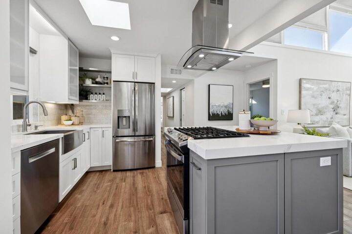 Property Photo:  17 Cassandra Way  CA 94043 