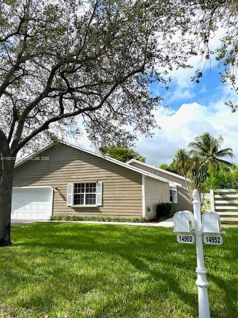 Property Photo: 14962 SW 143rd Ct 14962 FL 33186