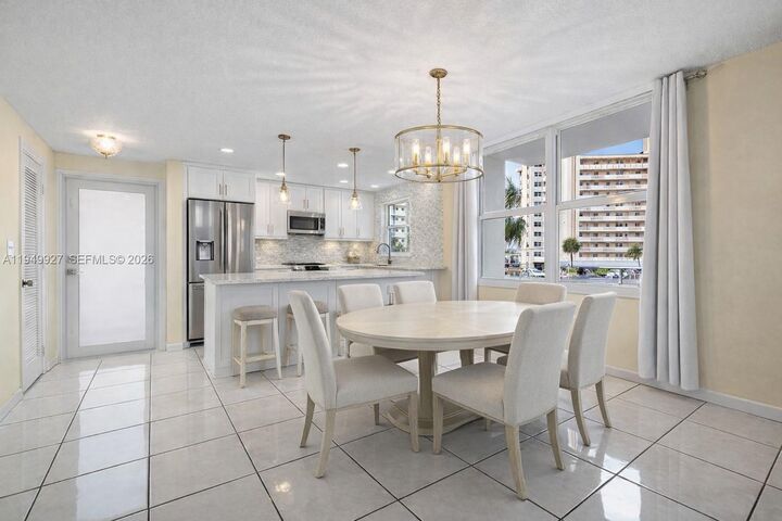 Property Photo: 201 N Ocean Blvd 112 FL 33062