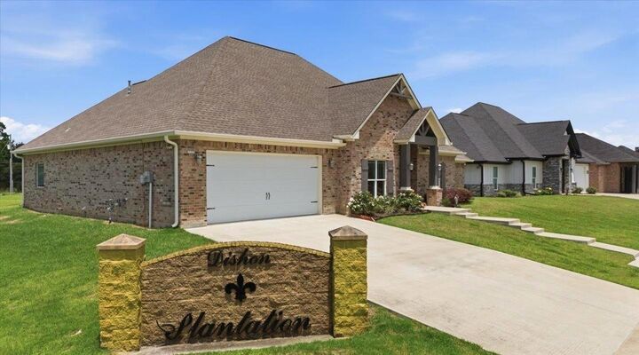 Property Photo: 1294 Bourbon Street TX 77611
