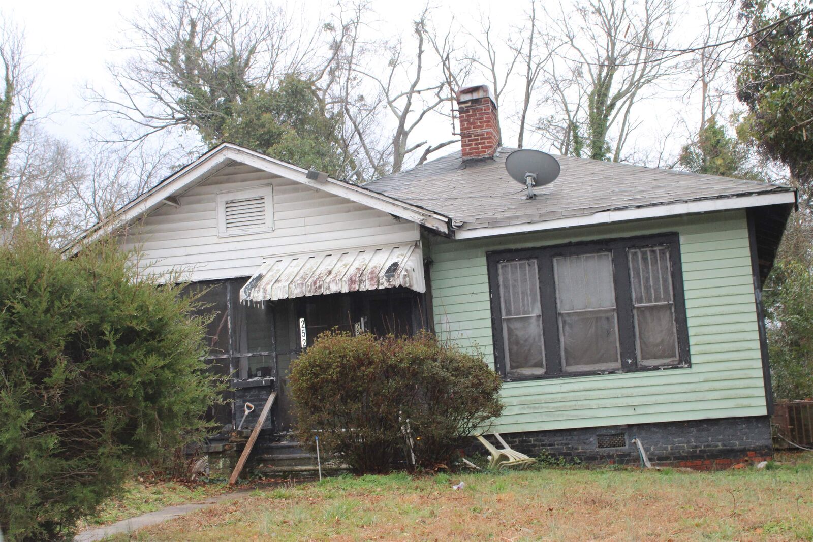 Property Photo:  252 Edwards Avenue  SC 29306 