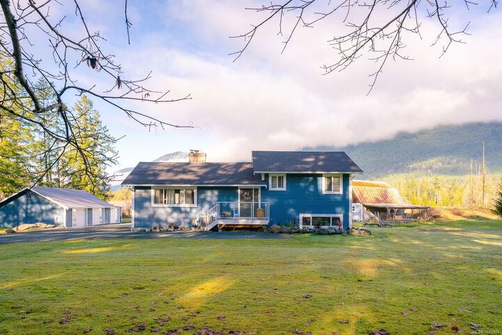 7801-7807 Beaver Creek Rd — photo 1