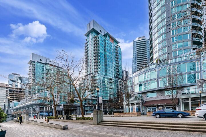 574 Nicola Street — photo 1