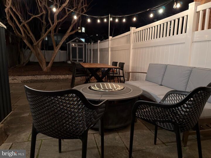 Property Photo: 7 E Maple Street VA 22301