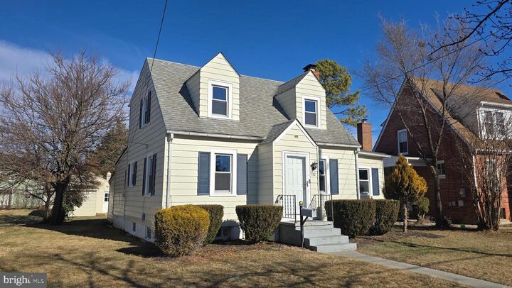 Property Photo:  712 Frederick Avenue  VA 22601 
