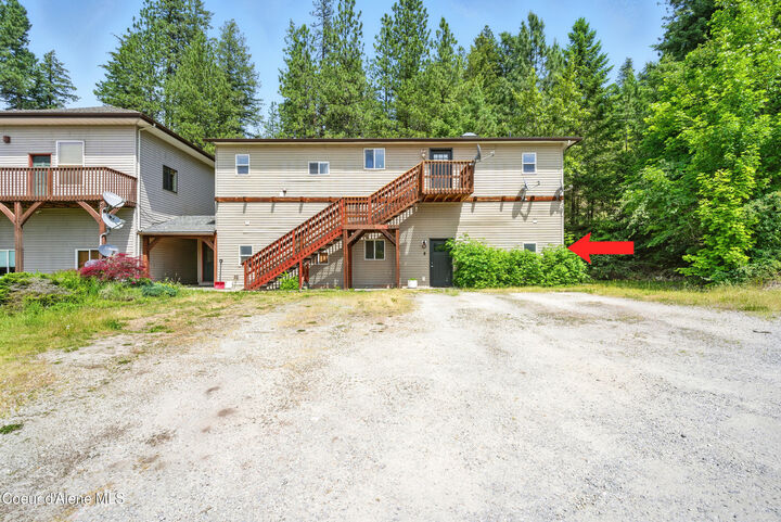 Property Photo:  43143 Riverview Dr Apt 8  ID 83839 